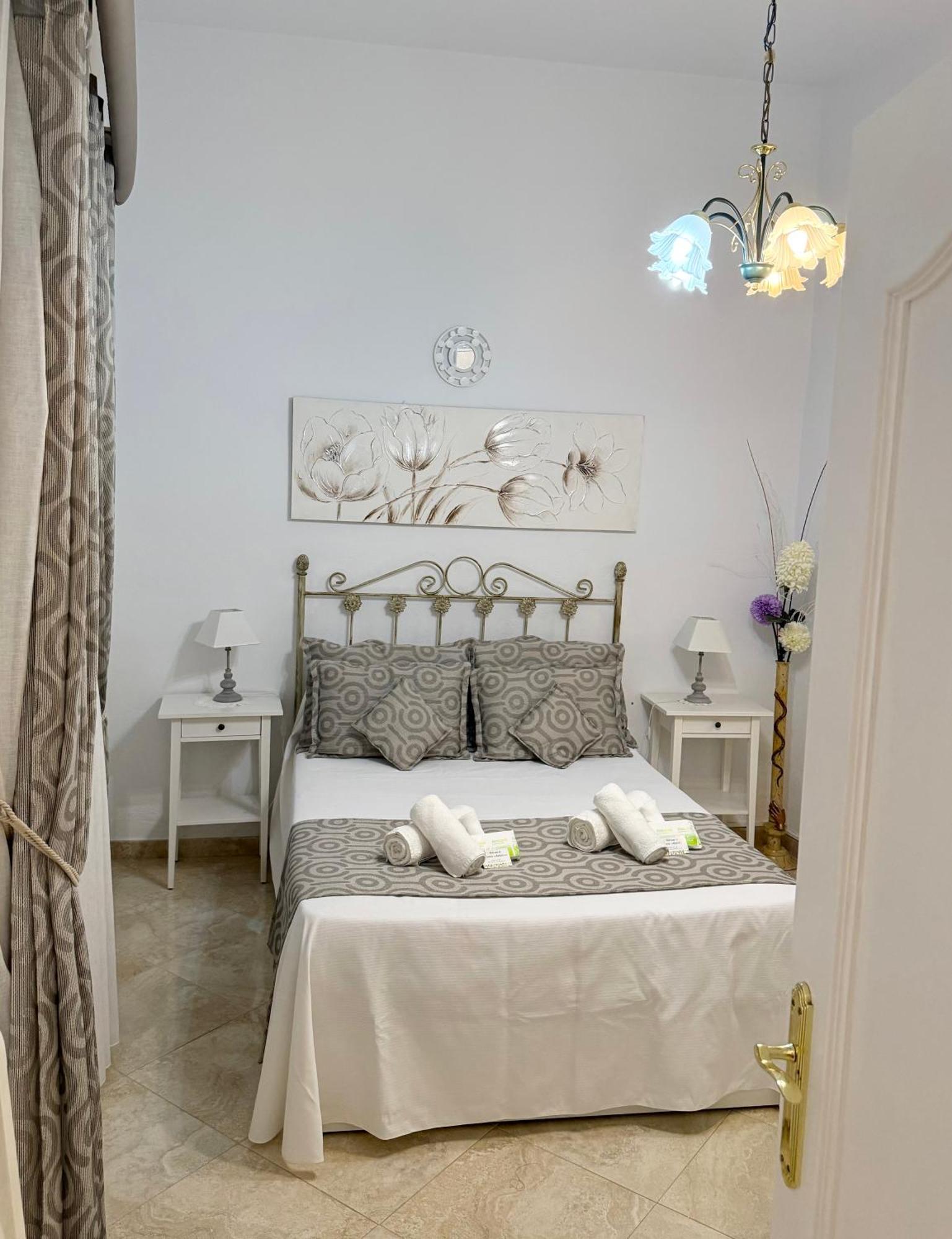 Rociana Esencia Andaluciaヴィラ エクステリア 写真